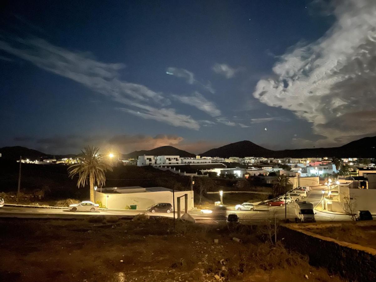 Villa Vulcano Uga Екстериор снимка