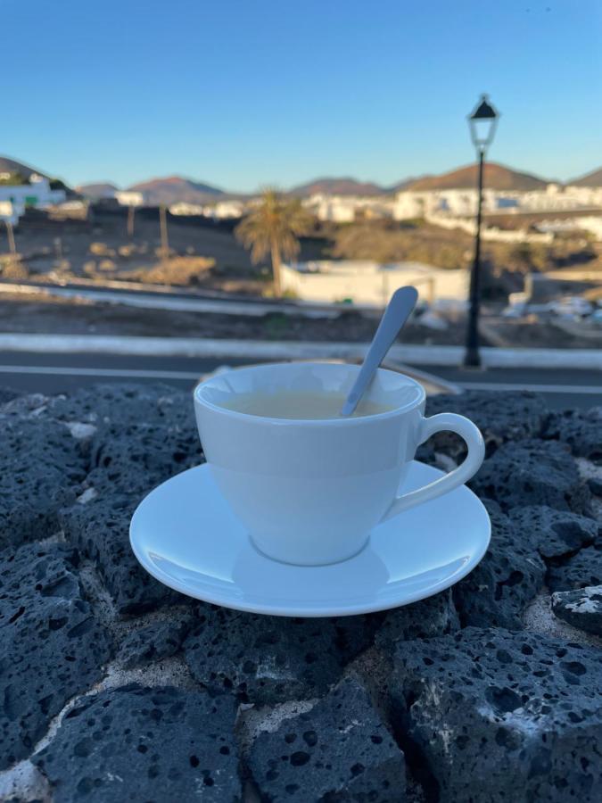 Villa Vulcano Uga Екстериор снимка