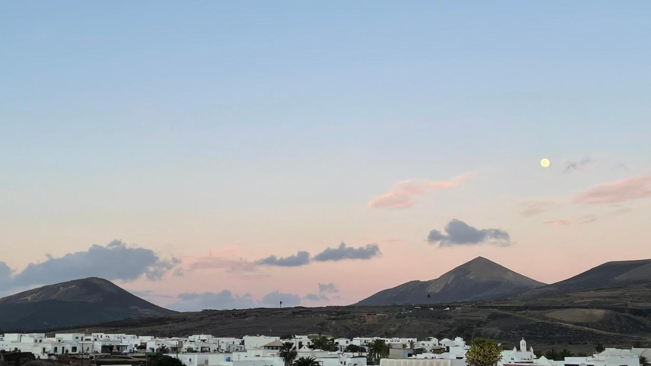 Villa Vulcano Uga Екстериор снимка