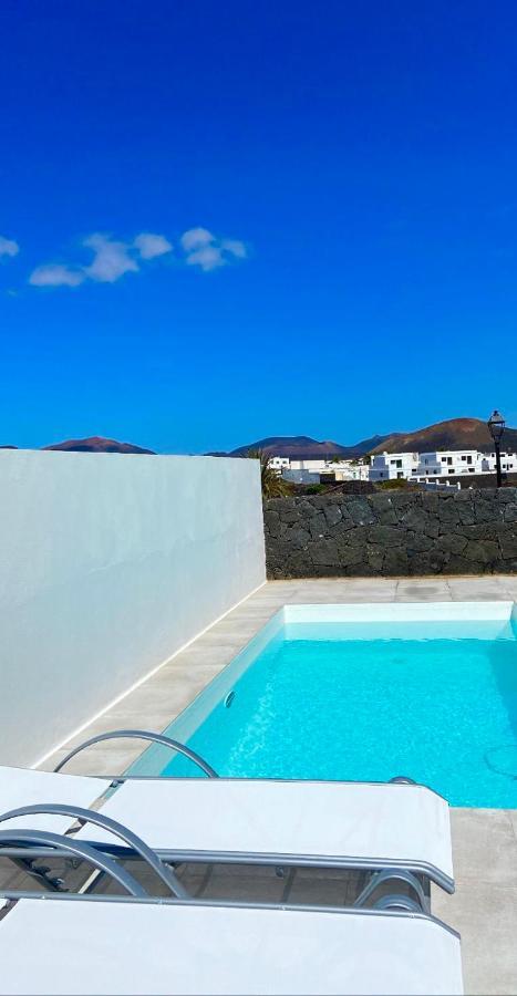 Villa Vulcano Uga Екстериор снимка