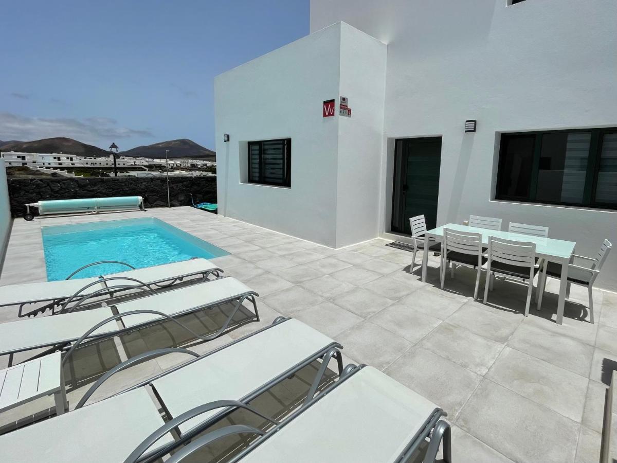 Villa Vulcano Uga Екстериор снимка